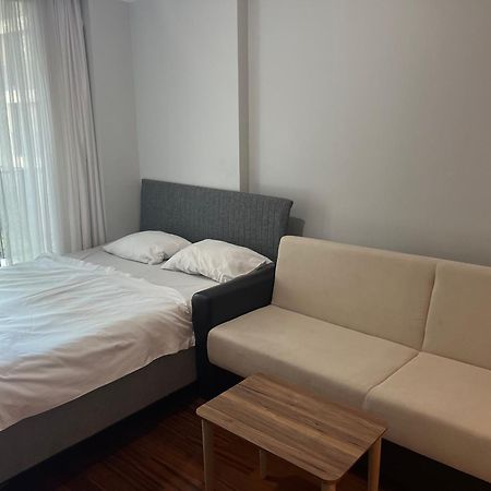 Studio Flat-One Room In Lux Residence Near Taksim-Beyoglu اسطنبول المظهر الخارجي الصورة