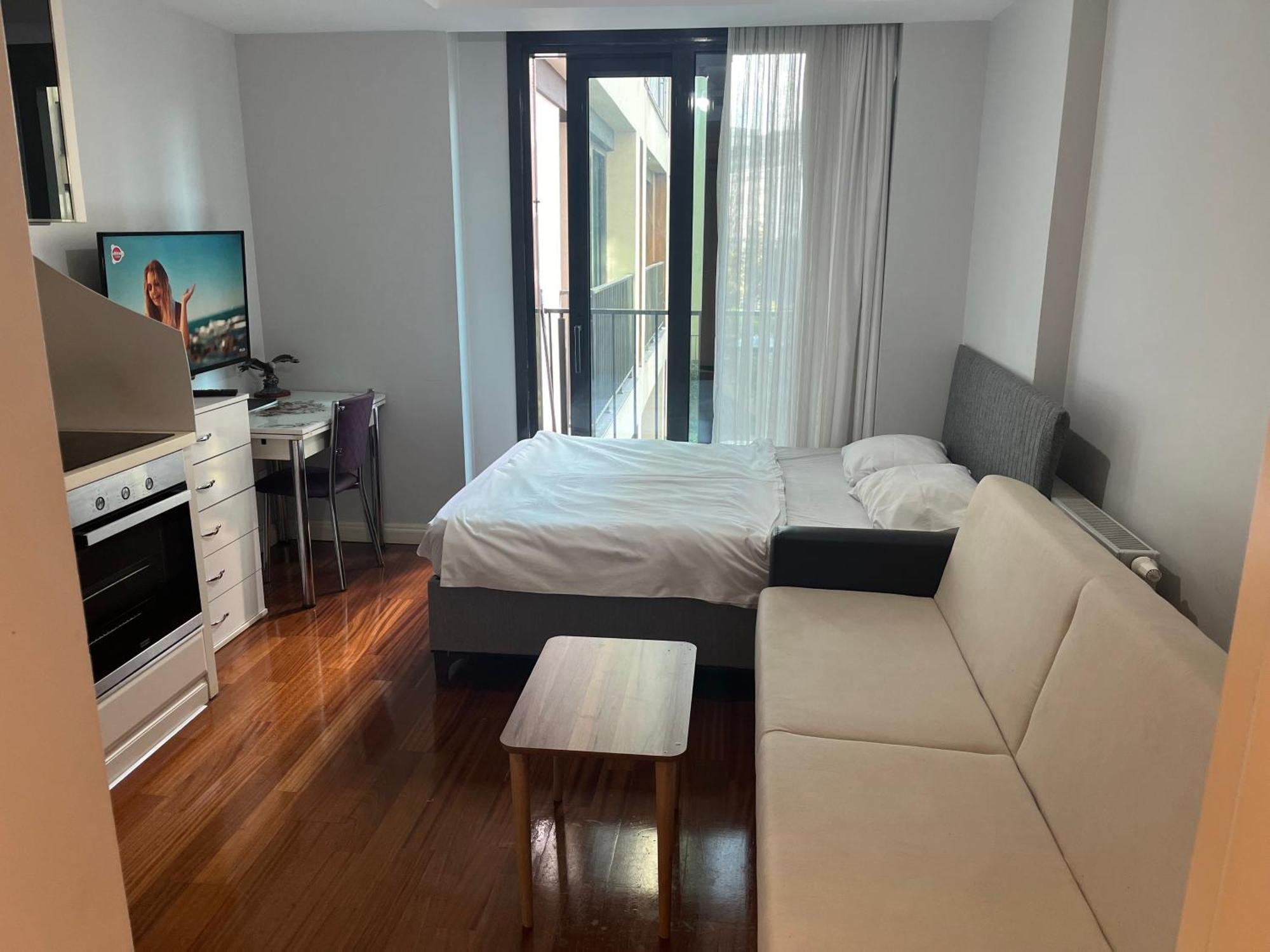 Studio Flat-One Room In Lux Residence Near Taksim-Beyoglu اسطنبول المظهر الخارجي الصورة